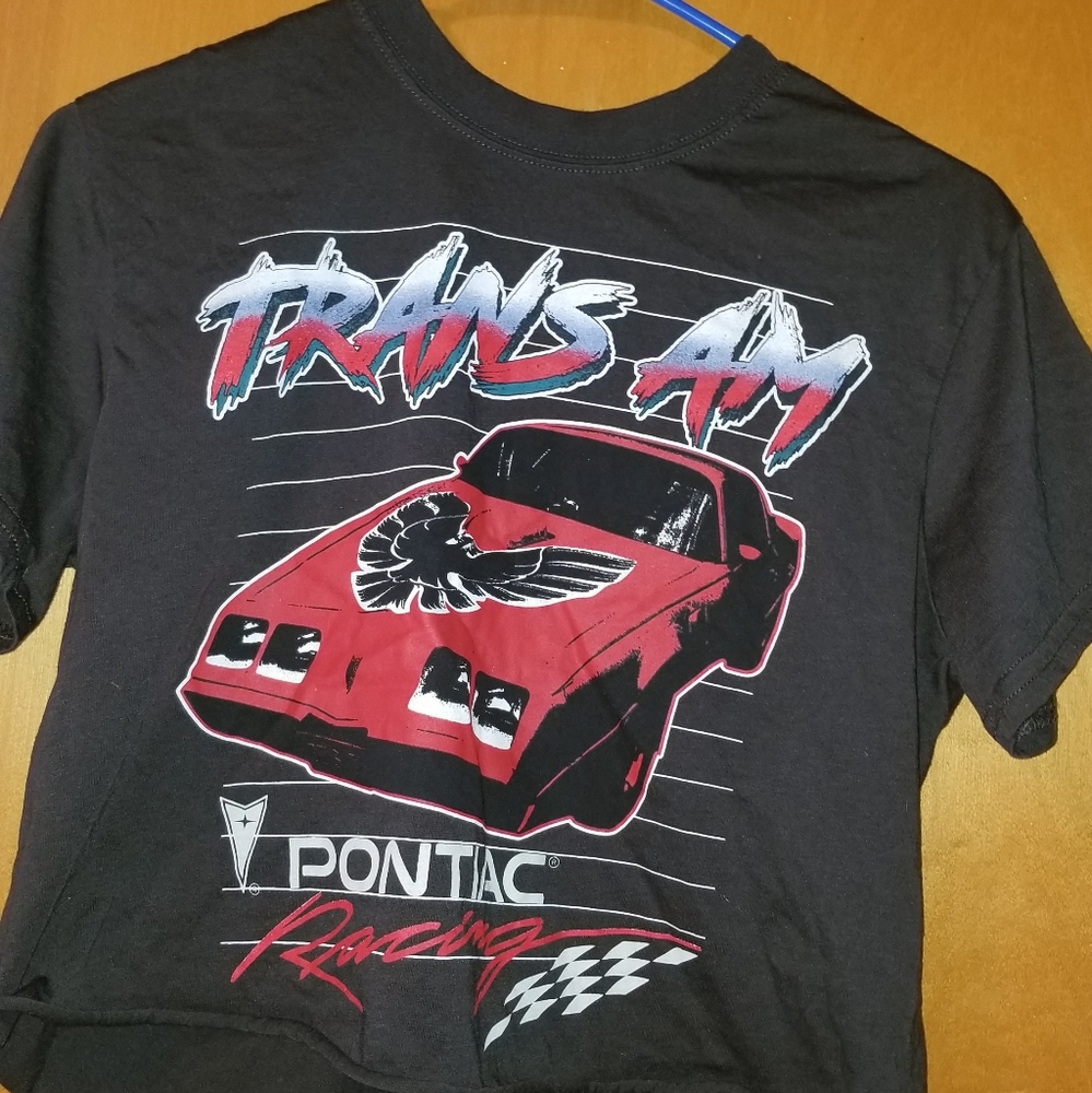 Graphic crop top tee